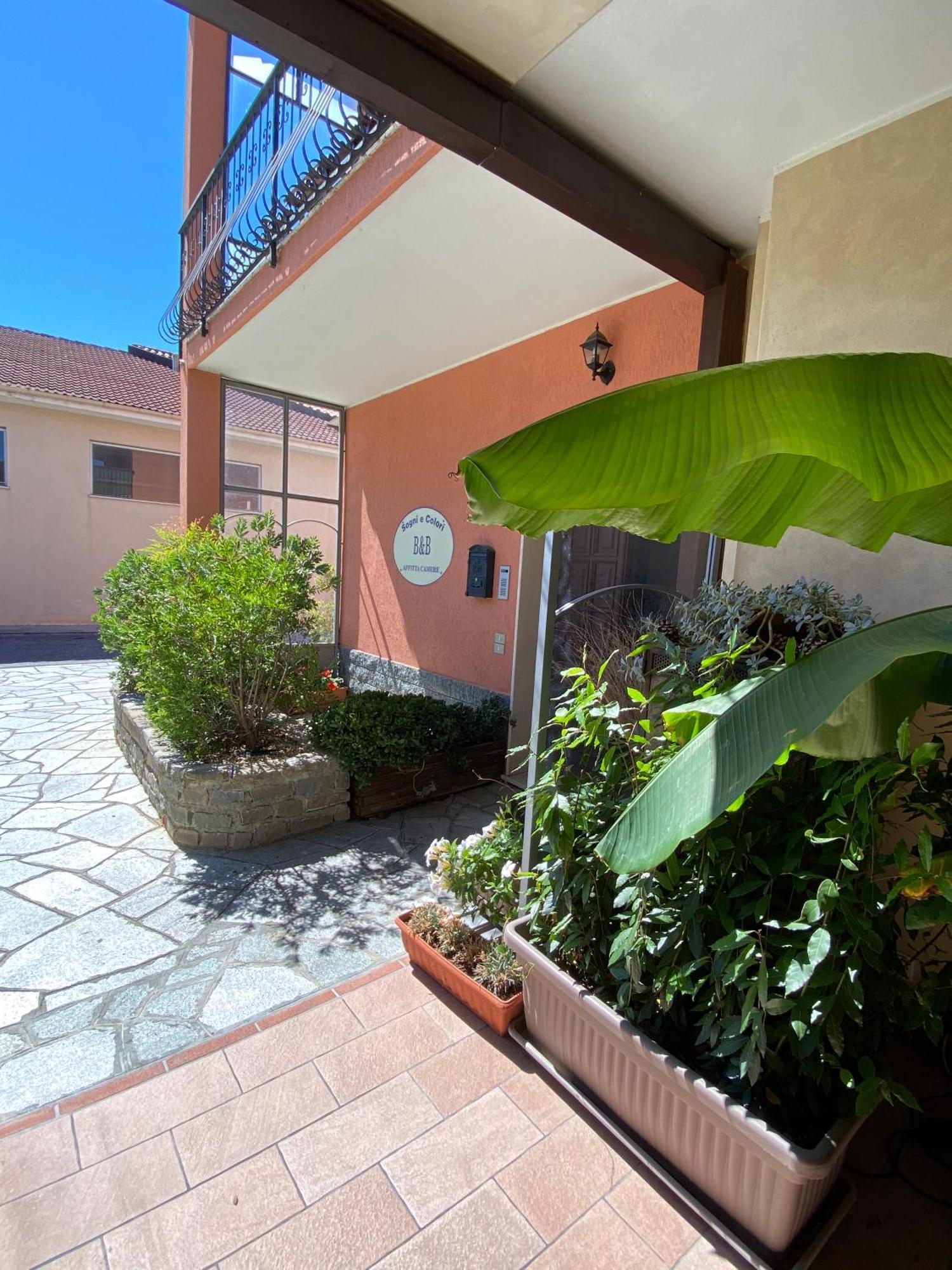 Sogni E Colori Bed & Breakfast Villanova d'Albenga Exterior photo