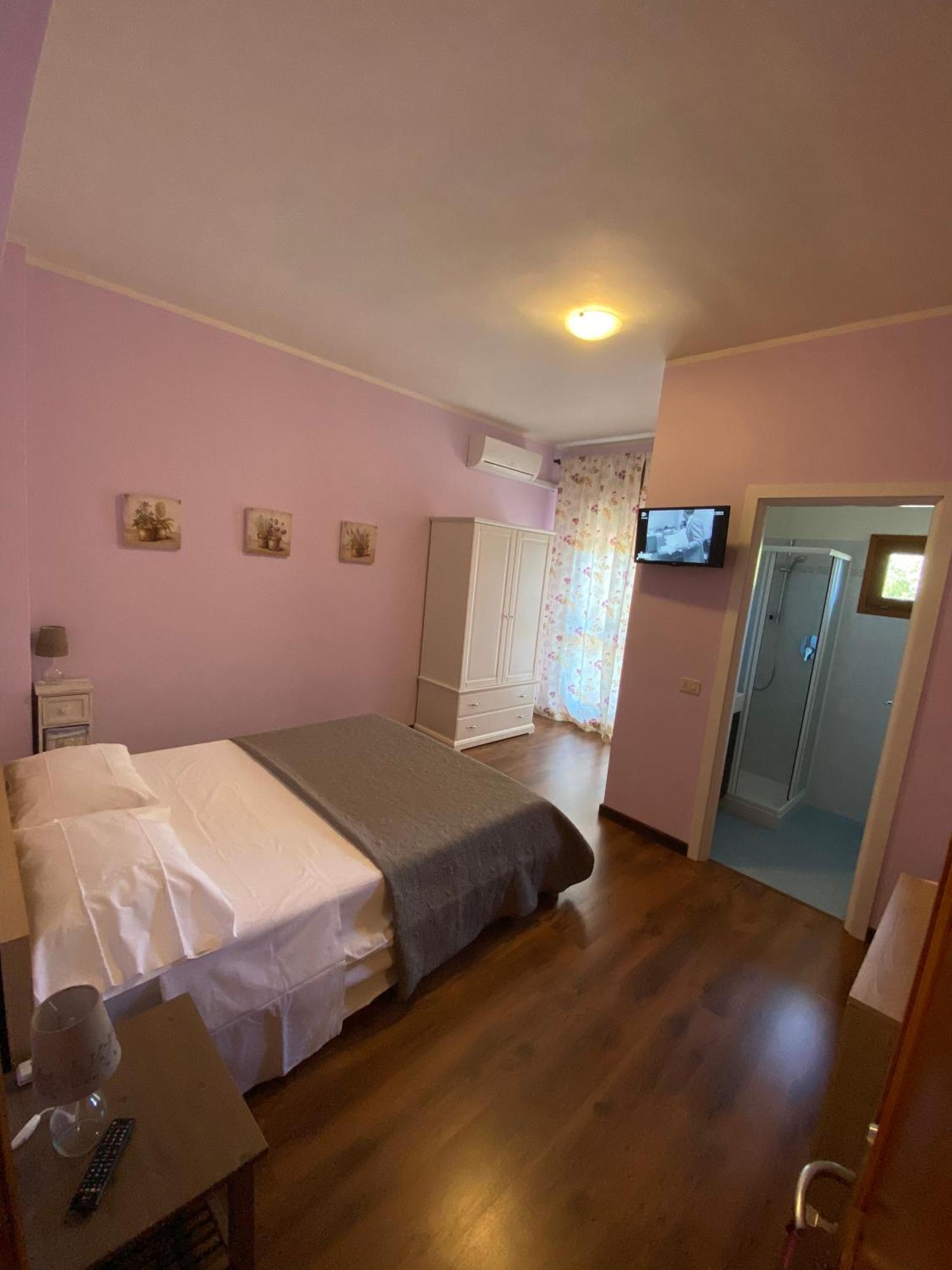Sogni E Colori Bed & Breakfast Villanova d'Albenga Exterior photo